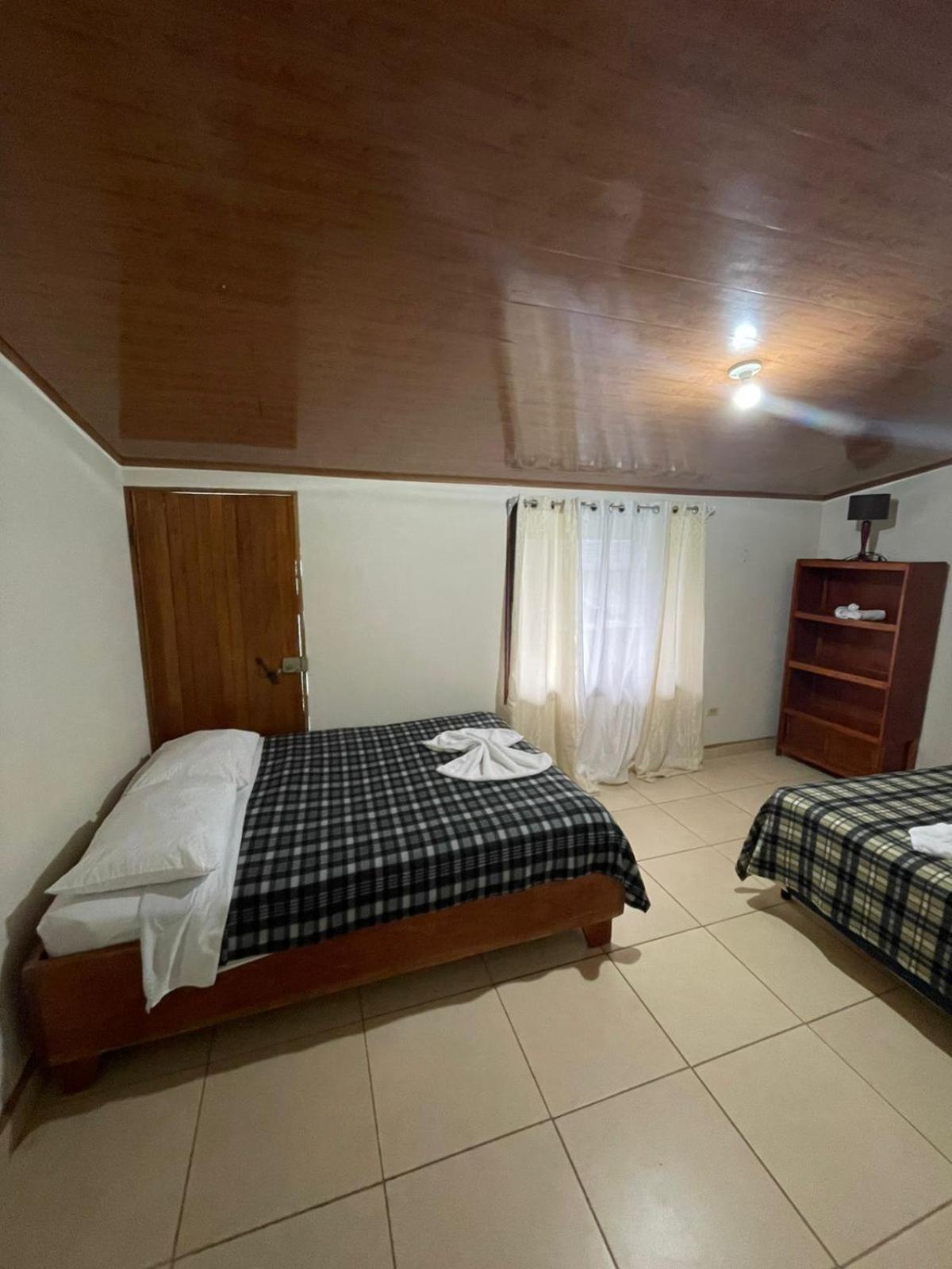 Apartment Kiwi House *